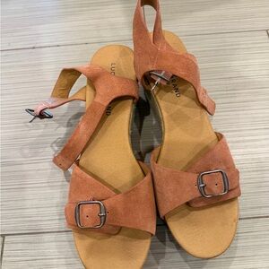 Lucky Brand Naveah Espadrille Women's Pink Suede Sandals